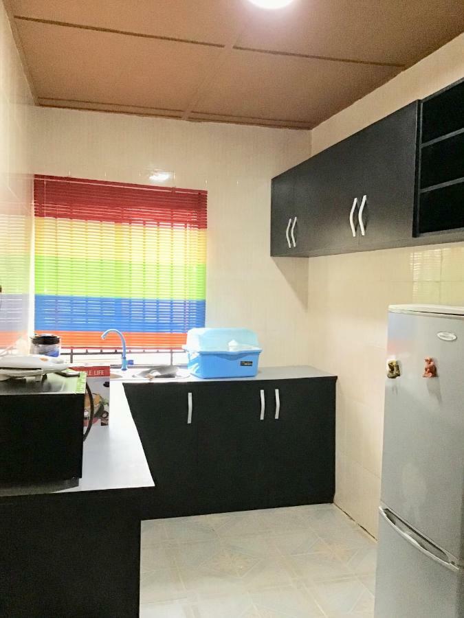 Gees Shortlets Apartments Lagos Ngoại thất bức ảnh